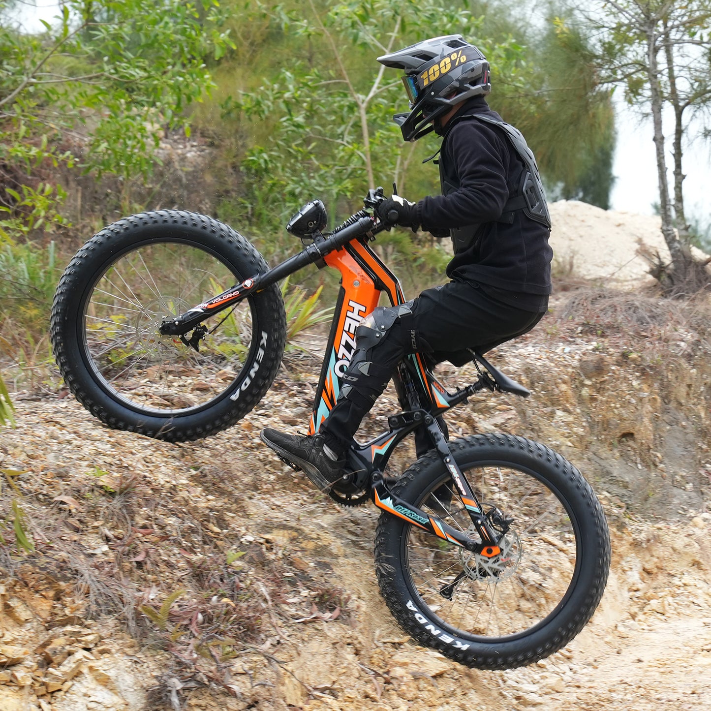 HEZZO 2025 Bafang Mid Drive Ebike M620 52V 1000W Carbon Fiber Ebike 9 Speed Kenda 26x4.8" Fat Emtb 21Ah LG EU UK Free Shipping